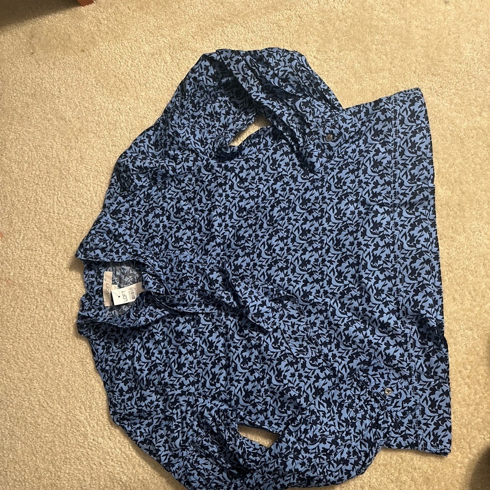 New with tags. Blue and Black Patterned Shirt from Loft. Size L